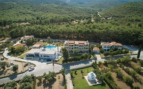 Zeus Hotel